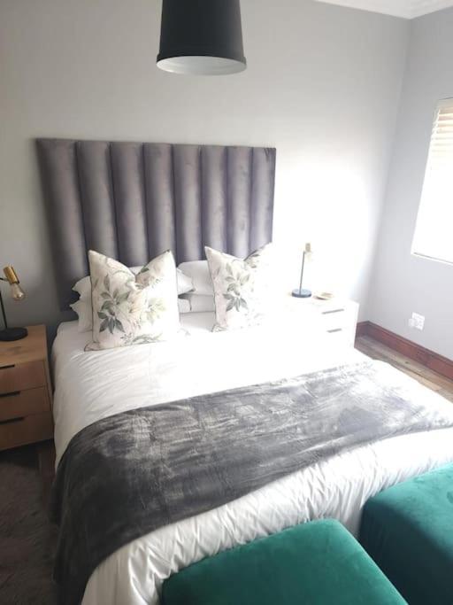 Cape Town, Sea Point, Beautiful 2 Bedroom Apartment @Tucked Away المظهر الخارجي الصورة